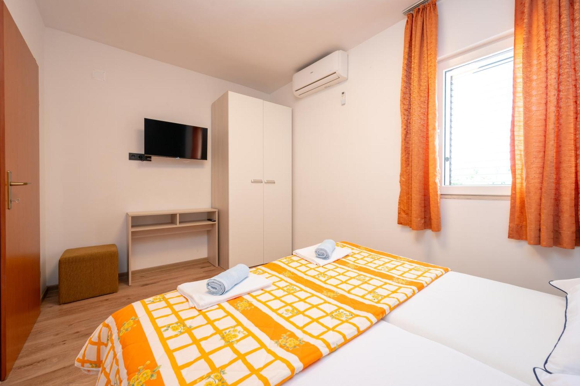 Apartments Zdravko Trogir Kültér fotó