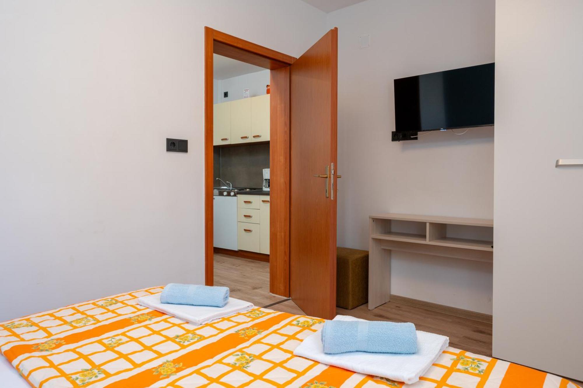 Apartments Zdravko Trogir Kültér fotó