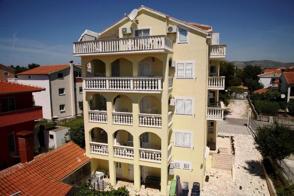 Apartments Zdravko Trogir Kültér fotó